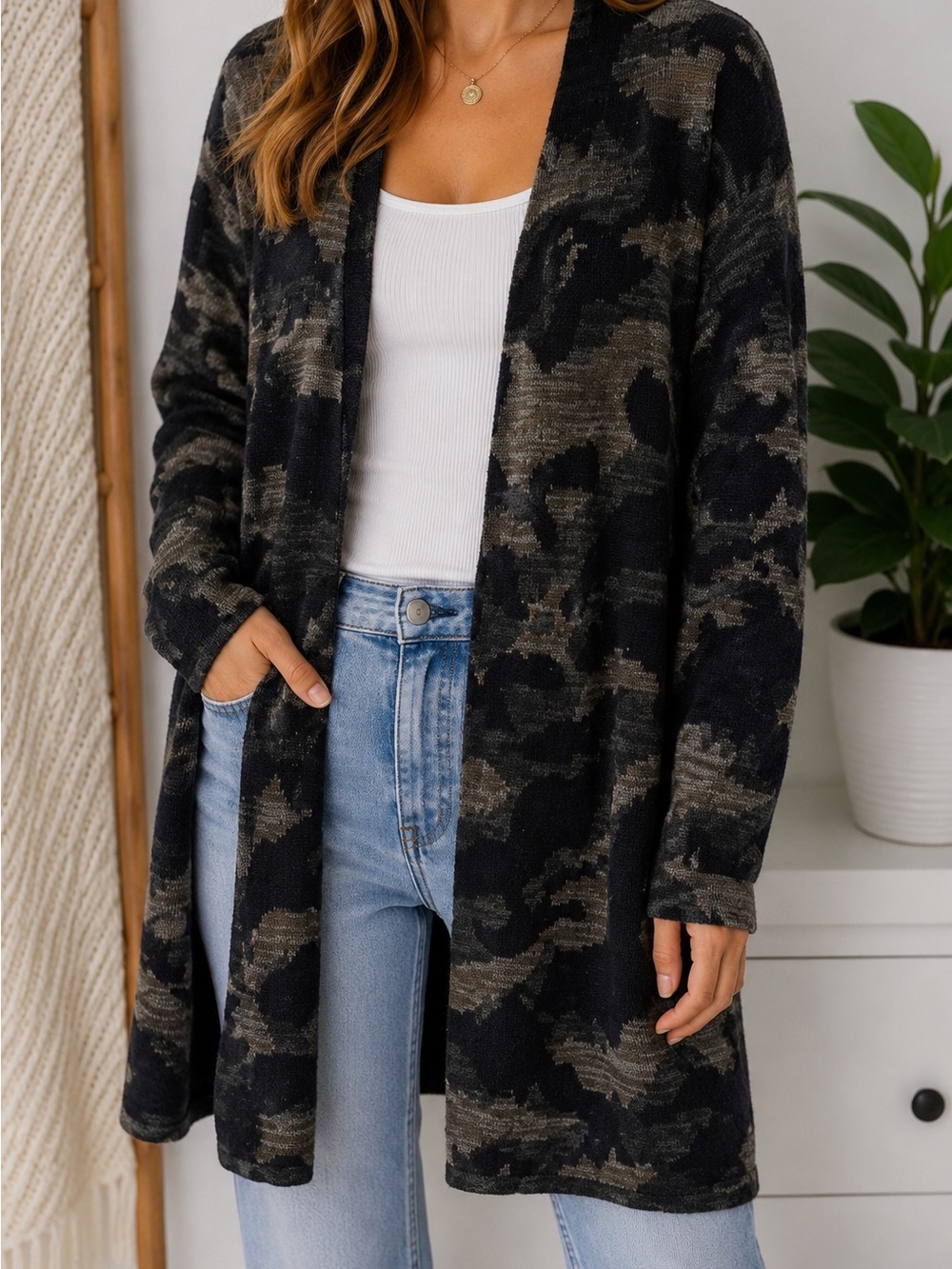 Apt. 9 Black and Gray Camo Cardigan